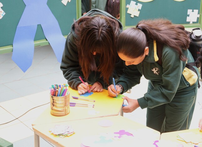 Estudiantes en aula