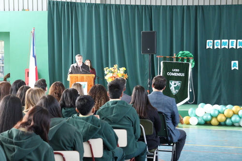 Presentación del Himno del Liceo Jan Comenius
