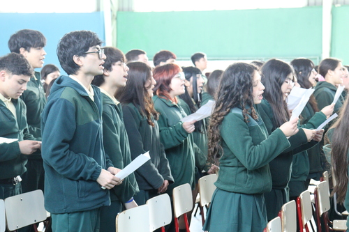 Presentación del Himno del Liceo Jan Comenius